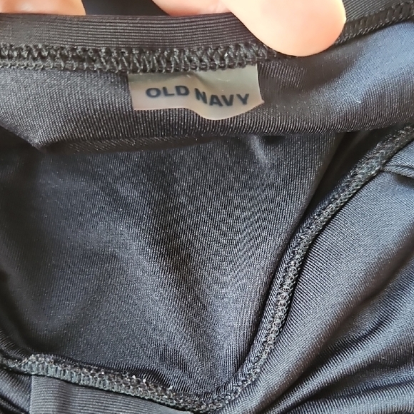 Old Navy 2pc Maternity Swimsuit XL - Picture 8 of 12